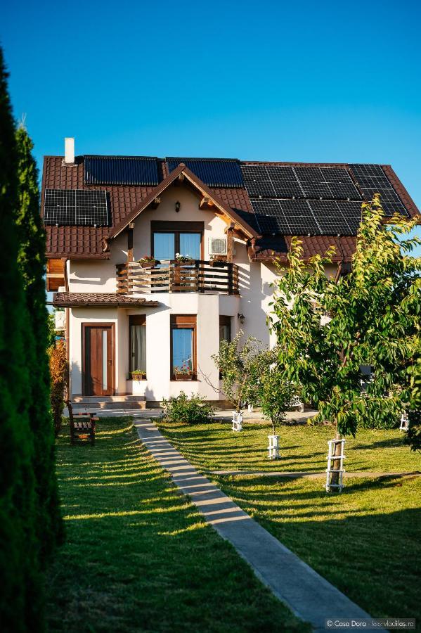 Casa Dora Hotel Suceava Bagian luar foto